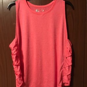 Xersion athletic top size M